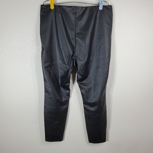 A New Day Womans XXL Shiny Black Faux Leather Leggings Polyester Spandex Blend - Picture 2 of 5